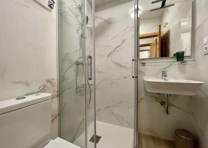 Caledonia Apartamento O Pindo